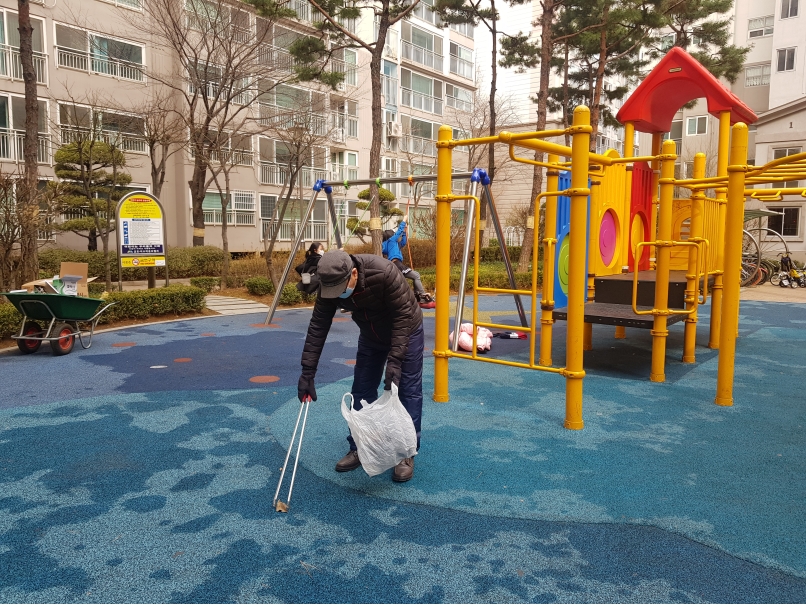 2/19(수) 놀이터수호천사 활동사진의 1번째 이미지