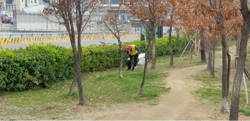 4/5(금) 어린이공원관리원 활동사진의 2번째 이미지