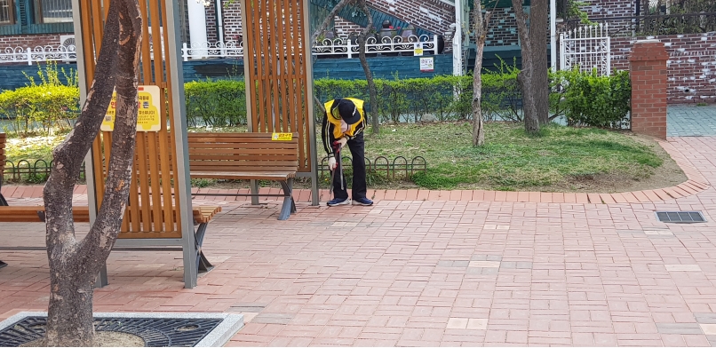 4/12(금) 어린이공원관리원 활동사진의 3번째 이미지