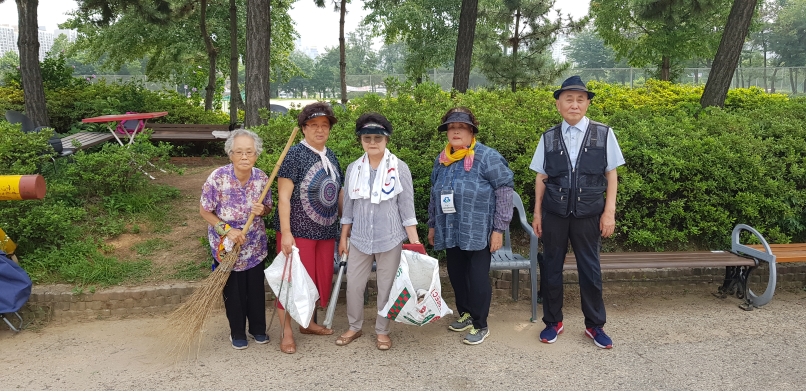 8/21(수) 어린이공원관리원 활동사진의 2번째 이미지