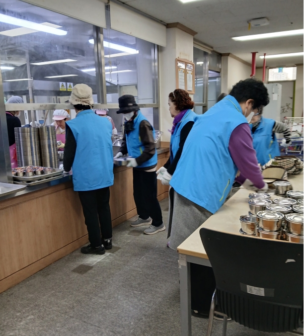노인급식지원도우미 3월 활동 모니터링의 3번째 이미지