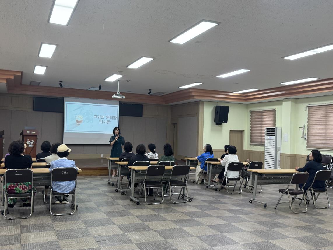 2025년 6월 카페어울림(본점) 상반기 회의 및 소양교육의 2번째 이미지
