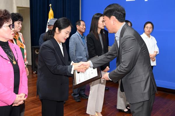 제28회 노인의 날 기념식 시상의 4번째 이미지