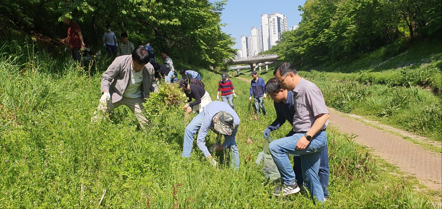 [센터소식]부평구자원봉사센터, GMTCK와 굴포천을 만나다의 2번째 이미지