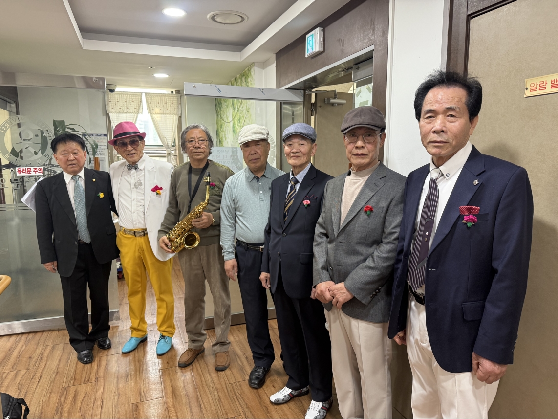 노인사회활동지원사업 산곡예술단 방문공연의 5번째 이미지