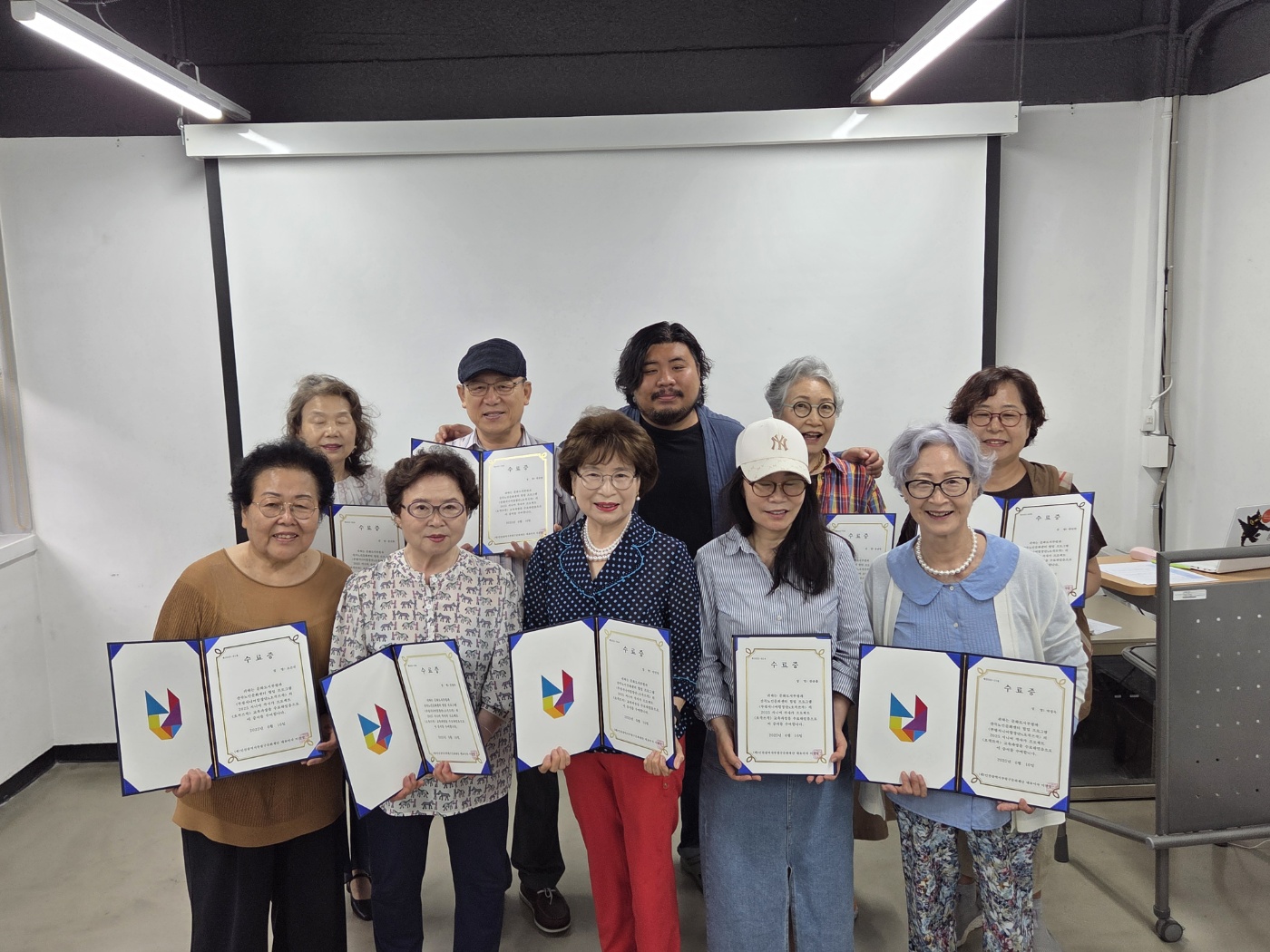 부평구문화재단 지원 오작쓰작 평가회 진행 이미지