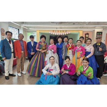 노인사회활동지원사업 산곡예술단 5월 13일 공연 진행 이미지
