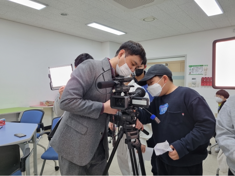 2023 영상미디어센터 3월 특강 <1인 크리에이터>의 1번째 이미지