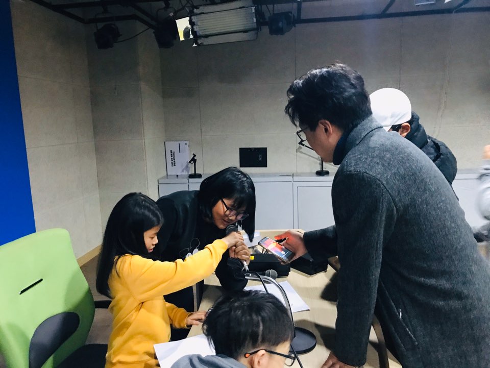 <한꿈더하기 x 마을방과후학교 미디어 영상>의 6번째 이미지