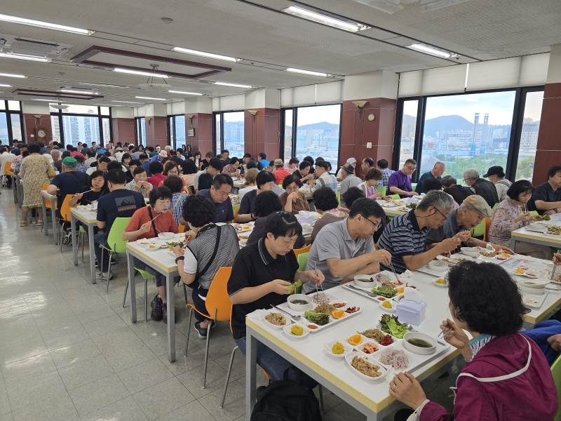 81회 조찬강연회 (이선엽 신한투자증권 이사)의 4번째 이미지